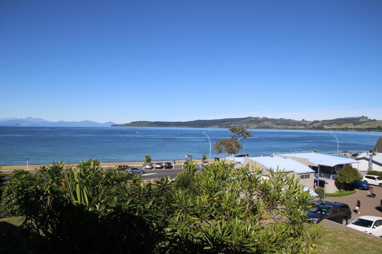 Baycrest Thermal Lodge Taupo Eksteriør billede