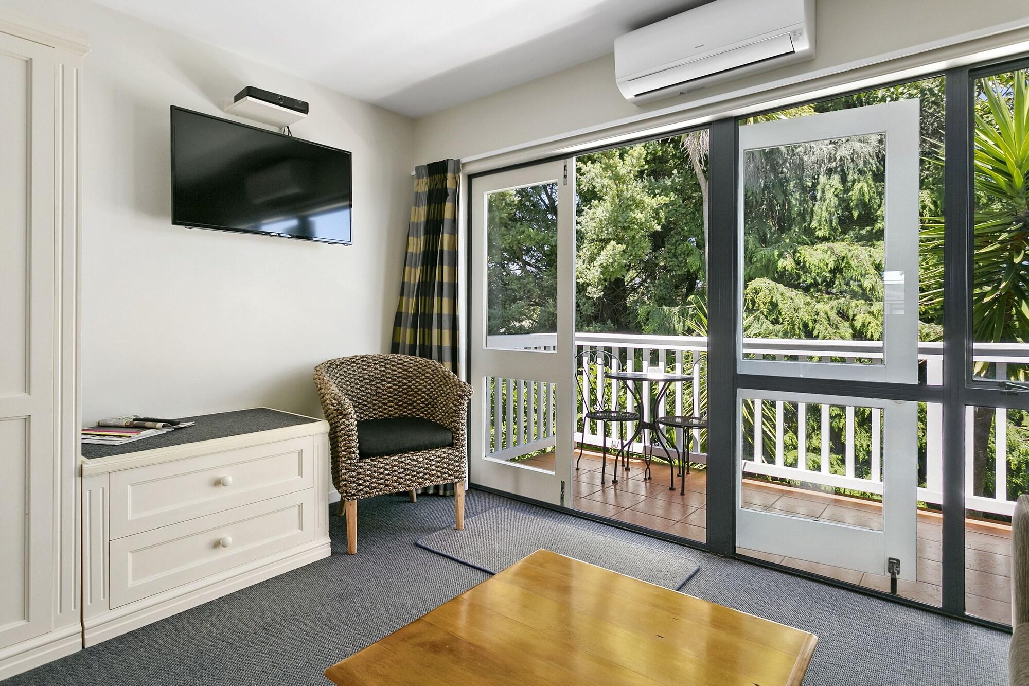 Baycrest Thermal Lodge Taupo Eksteriør billede
