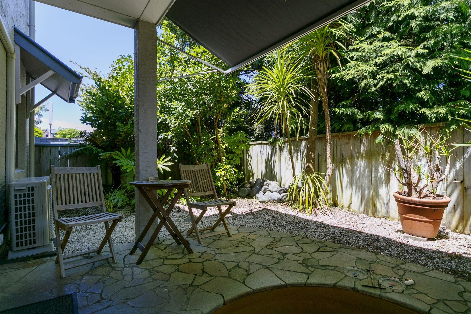 Baycrest Thermal Lodge Taupo Eksteriør billede