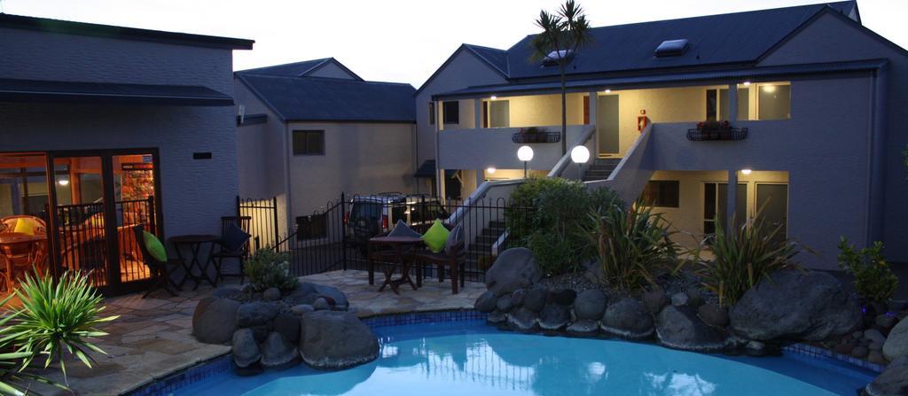 Baycrest Thermal Lodge Taupo Eksteriør billede